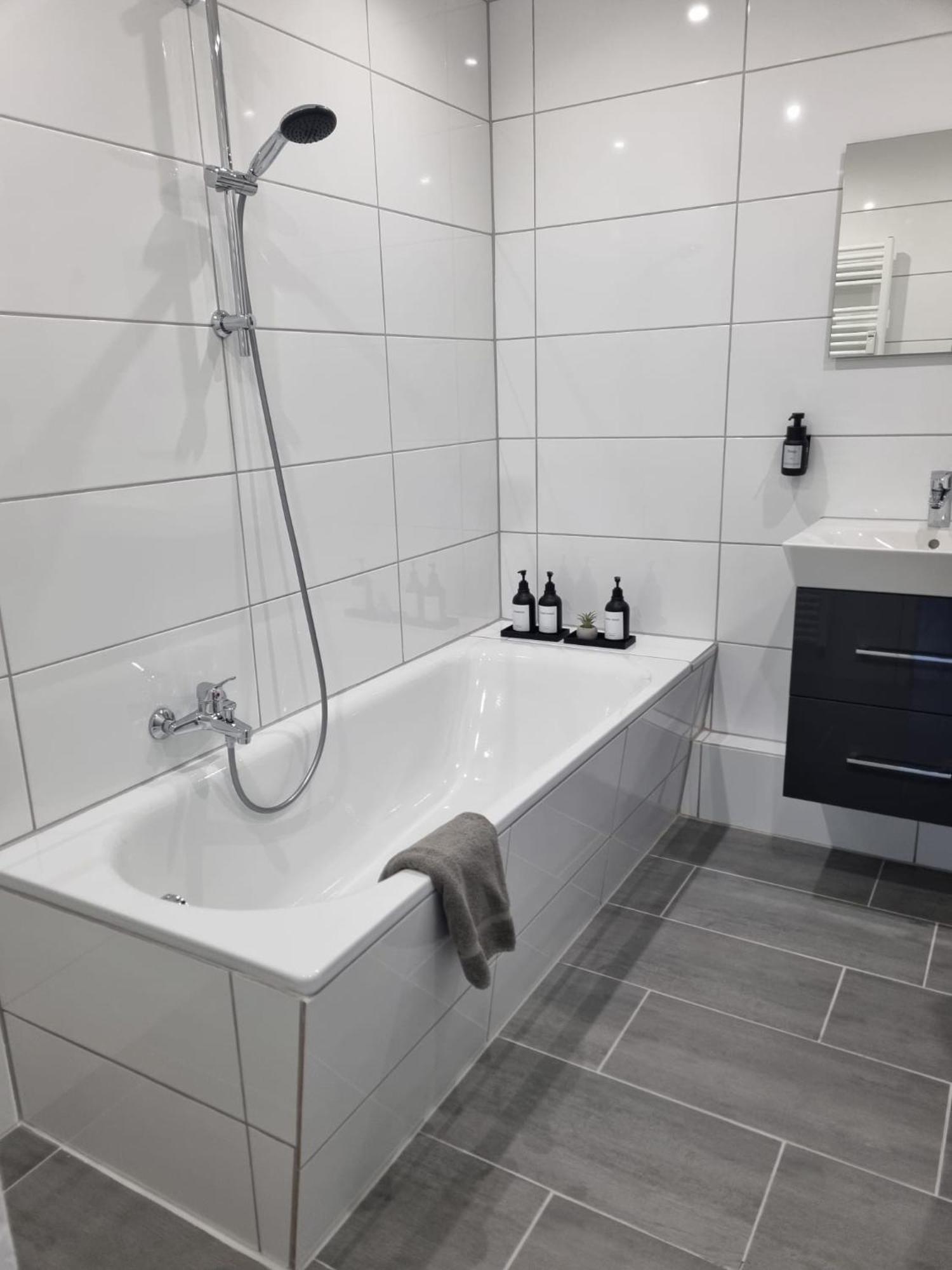 Ferienwohnung Am Rheinpark Эммерих Экстерьер фото